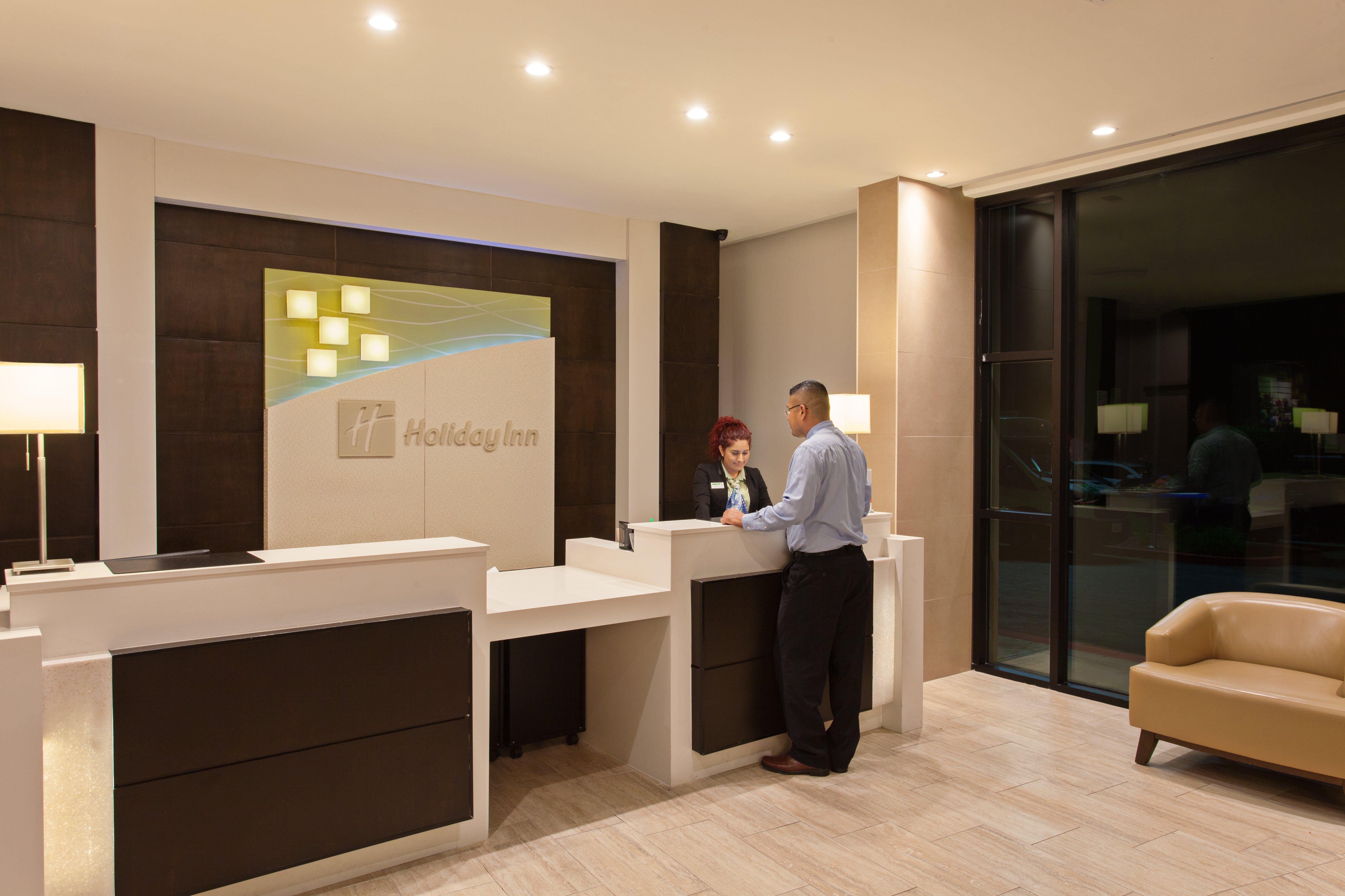 Holiday Inn Long Beach - Airport By Ihg Exterior foto
